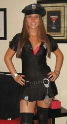 Women in brief skirts - ten (non bare, handsome images)
