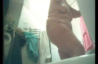 Unsuspicious plumper sister in law caught with spy cam