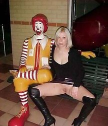 McDONALDS BEOTCHES