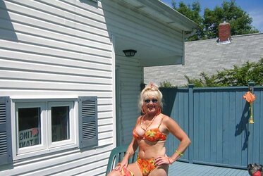 Alluring Granny!