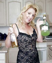 Tracey Bare on the Net