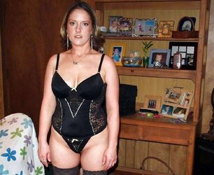 Ample mature MUMMY