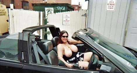 Ample mature MUMMY