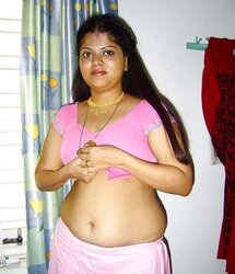 Neha Nair - Rosy Saree