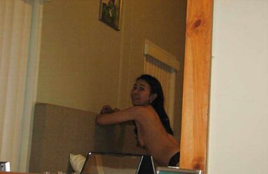 Filipina Mrs Gina Jones