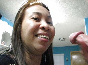 Filipina Mrs Gina Jones