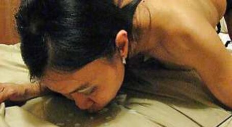 Filipina Mrs Gina Jones