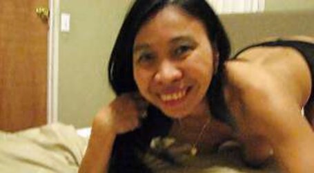 Filipina Mrs Gina Jones