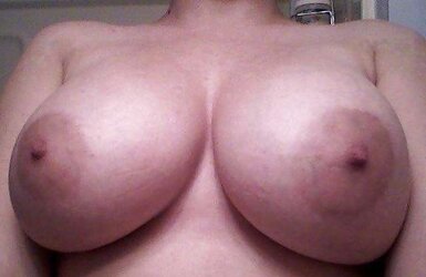 BigTit Teenager - From SmutDates