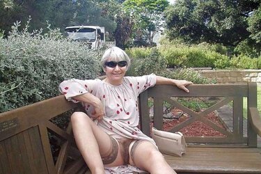 50 Mature Whores for Tonight nineteen -Open Gams- By TROC