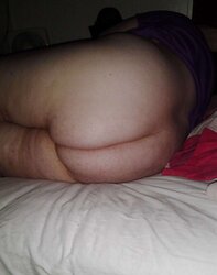 SSBBW Mandy, 37yo giant fleshy cooch