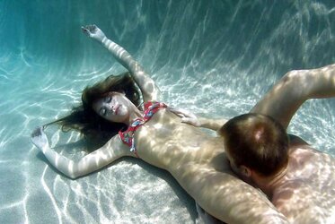 Damsels-n-Wasser