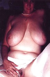 Nude housewives