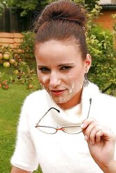 GEILE SPERMA FEMMES
