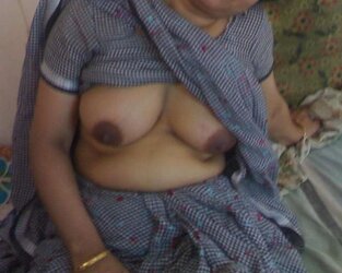 BANGLADESH AUNTY ( sino )