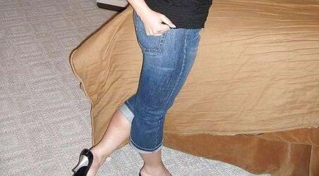Mummies soles footjob