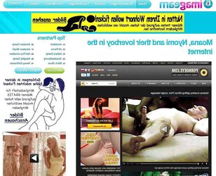 Moana, Nyomi and their loverboy in the internet