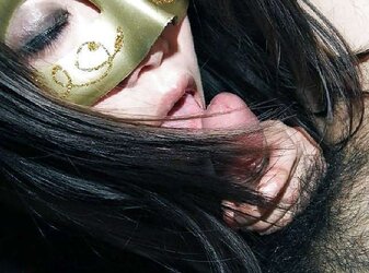 Hooded Chinese Gal Gargling Manhood