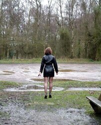 Hotlegs-woman stephanie