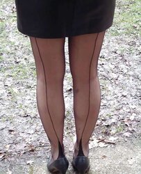 Hotlegs-woman stephanie