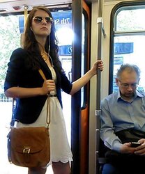 Voyeur Candid - More transit cuties