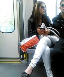 Voyeur Candid - More transit cuties