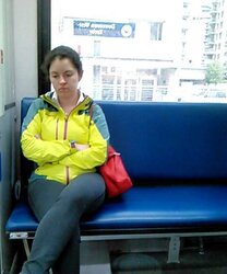 Voyeur Candid - More transit cuties