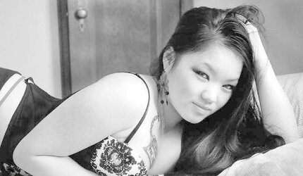 Hmong self-shots