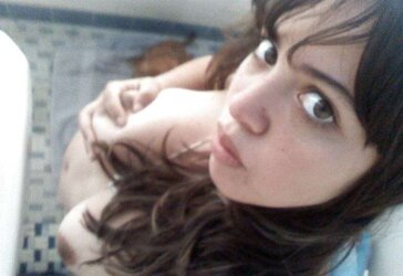 Latinas desnudas!