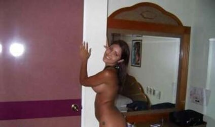Latinas desnudas!