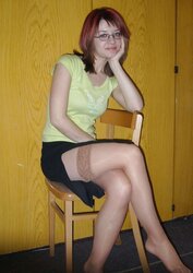 Gorgeous gorgeous femmes in pantyhose