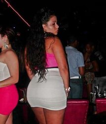 Debaixo da saia 48 - Under the microskirt 48 Ed Especial