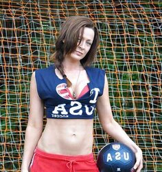 Promiscuous bisexual fuckslut Joliesse