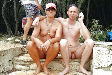 Nackt am Strand
