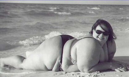 PLUMPER BATHING SUIT MATURES