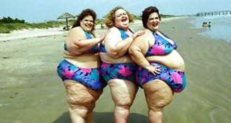 PLUMPER BATHING SUIT MATURES
