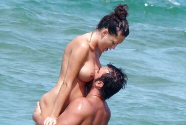 Super-Sexy Funbags Caught On Beach By Voyeur TROC