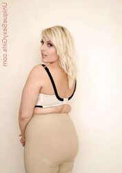 Raphaella lily Image Set