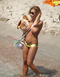 Beach voyeur