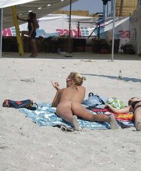 Beach voyeur