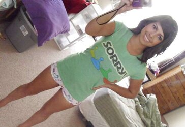 Latina Self Shots