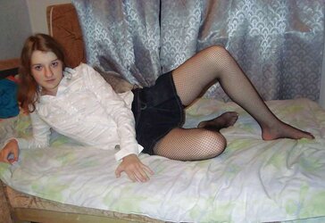Uber-Cute nymphs in magnificent pantyhose
