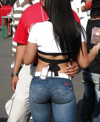 Nymphs in taut clothes