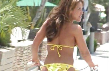 Various WWE Divas - Divas Summer Flesh Vidcaps