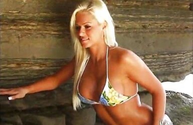 Various WWE Divas - Divas Summer Flesh Vidcaps