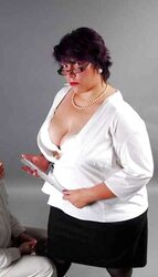 Mature DOMINATION & SUBMISSION-Femmes