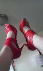 MASSIVE CRIMSON PLUMPER SUNDRESS UP