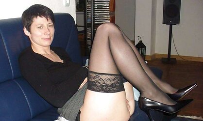 Amateurs mummy housewives