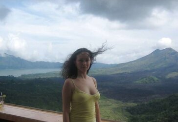 Sans Bra 40.
