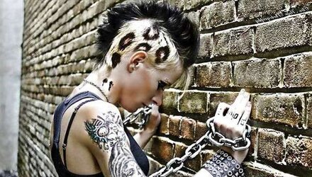 Tat models (woman) 20.